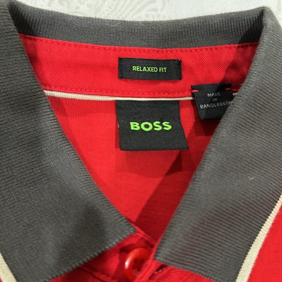 Red Boss polo - Picture 2 of 3